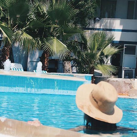Skys Beach Hotel Манавгат Екстериор снимка